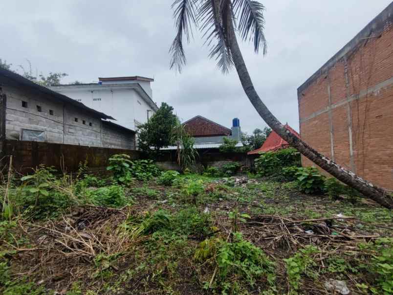 tanah dekat umy 200 jt an