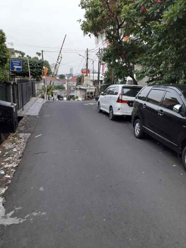 tanah jln antene radio dalam