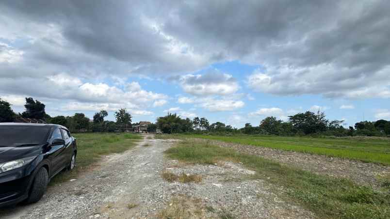 tanah jogja tepi aspal dekat pasar godean