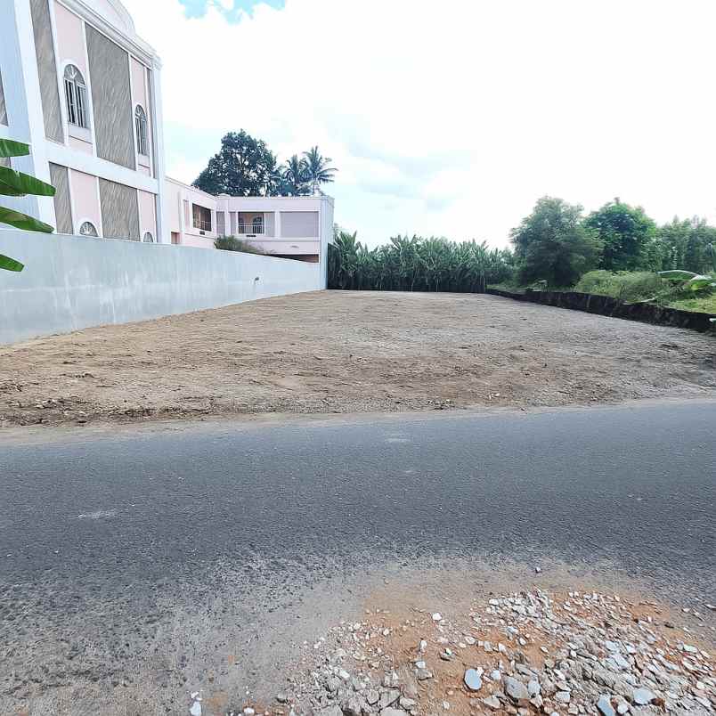 tanah murah jogja dekat stadion maguwoharjo dan rs uad