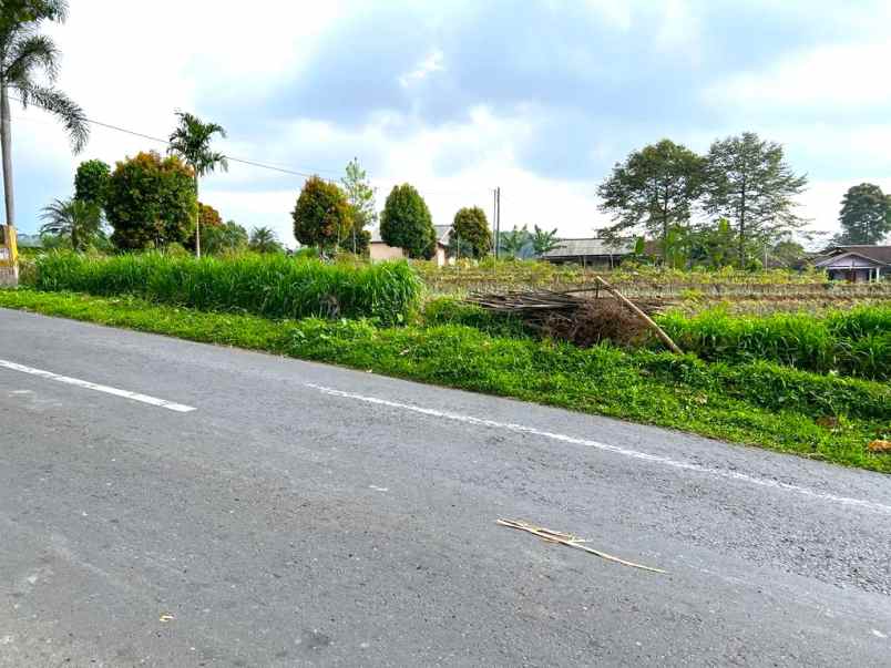 tanah strategis buka resto kemuning karanganyar