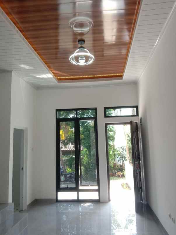 townhouse scandinavian mekarsari cimanggis