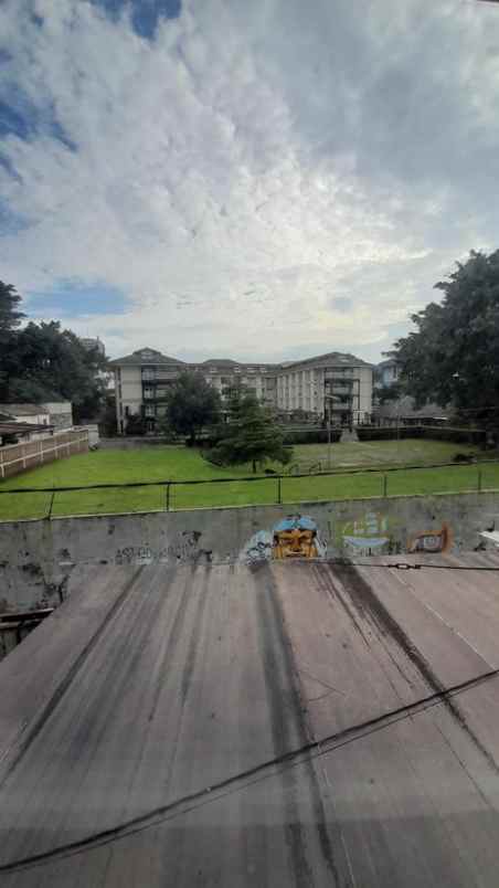 turun harga rumah strategis di sayap sudirman