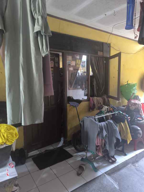 10 pintu kosan di karawaci tangerang dekat rs hermina