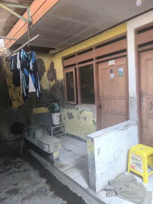 10 pintu kosan di karawaci tangerang dekat rs hermina