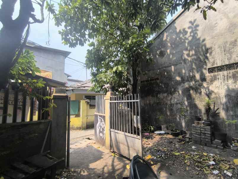 10 pintu kosan di karawaci tangerang dekat rs hermina