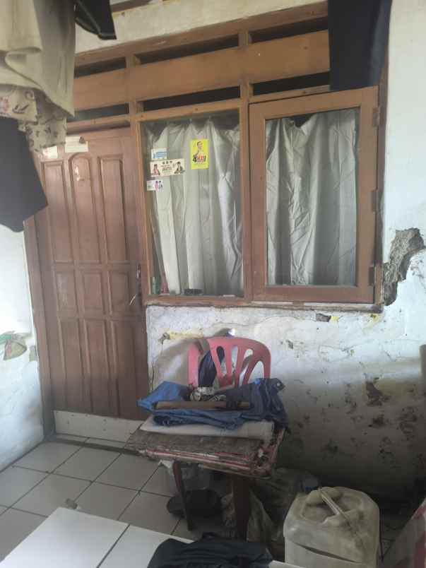 10 pintu kosan di karawaci tangerang dekat rs hermina