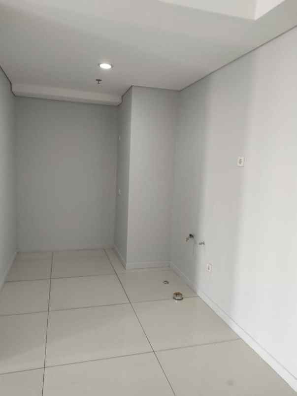 apartemen belleview manyar new gress kosongan