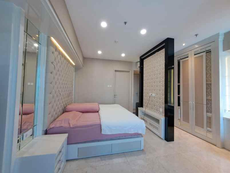 apartemen la riz mansion pakuwon mall