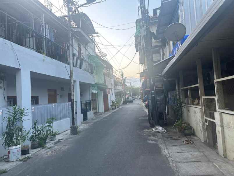 bangunan untuk kosan gudang di mangga besar