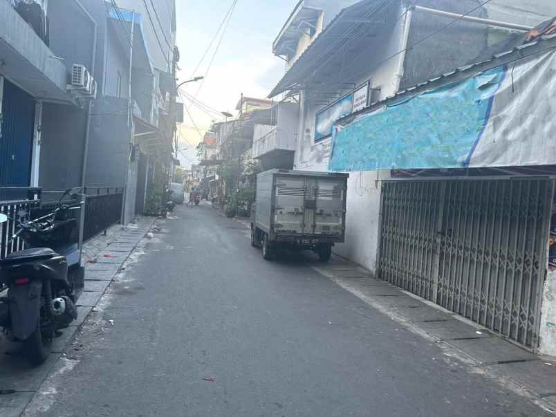 bangunan untuk kosan gudang di mangga besar