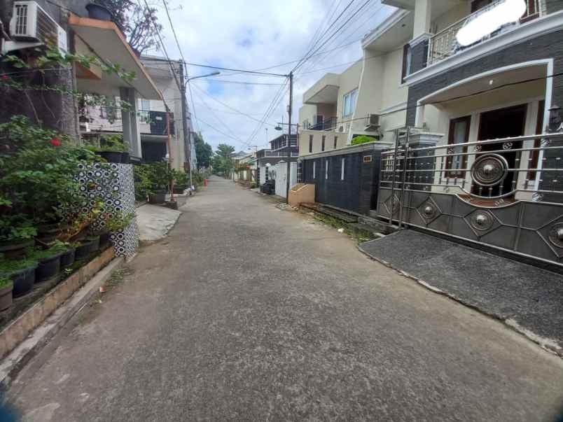 butuh cepat rumah siap huni dijual di rawalumbu