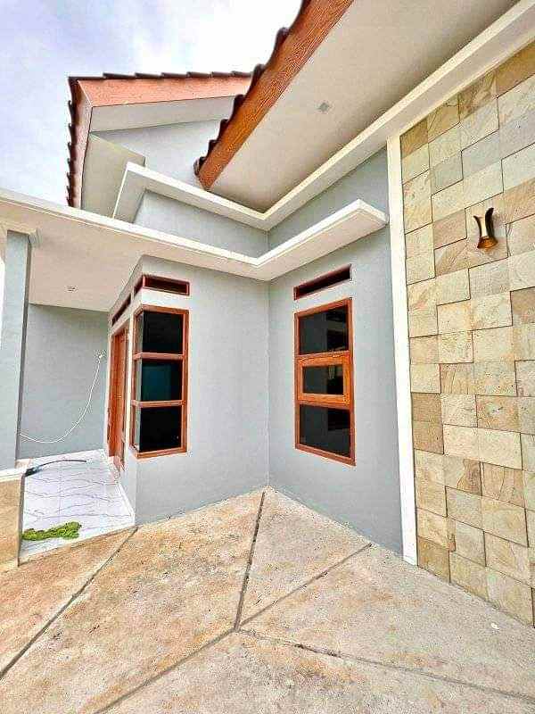 cluster minimalist strategis dijual harga perdana