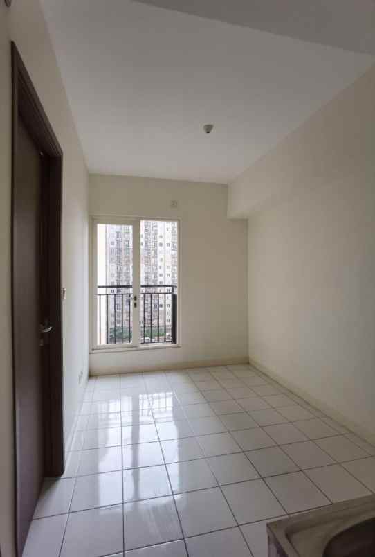 di sewakan apartemen podomoro golf view kosongan
