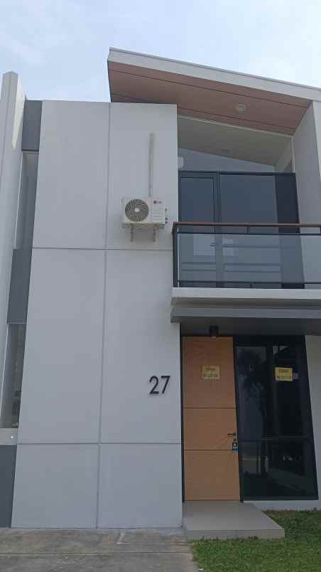 di sewakan cluster cendana spark lippo cikarang