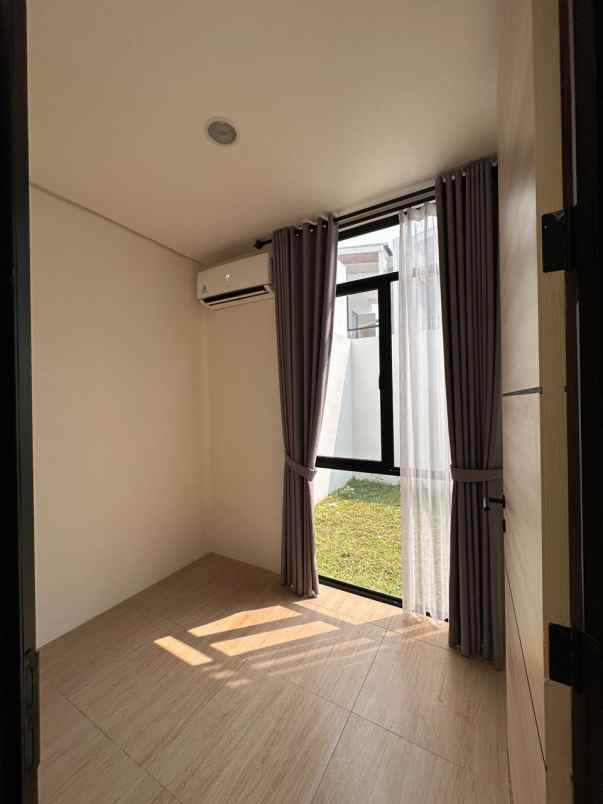 di sewakan cluster cendana spark lippo cikarang