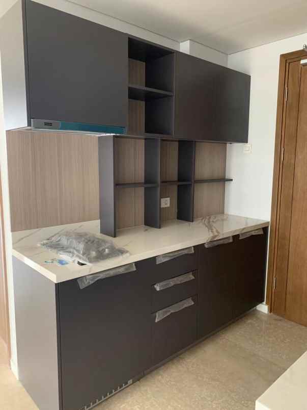 dijual apartemen jalan alam sutera boulevard