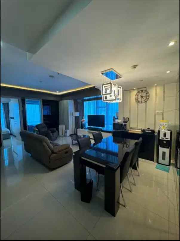 dijual apartemen jalan pakuwon indah