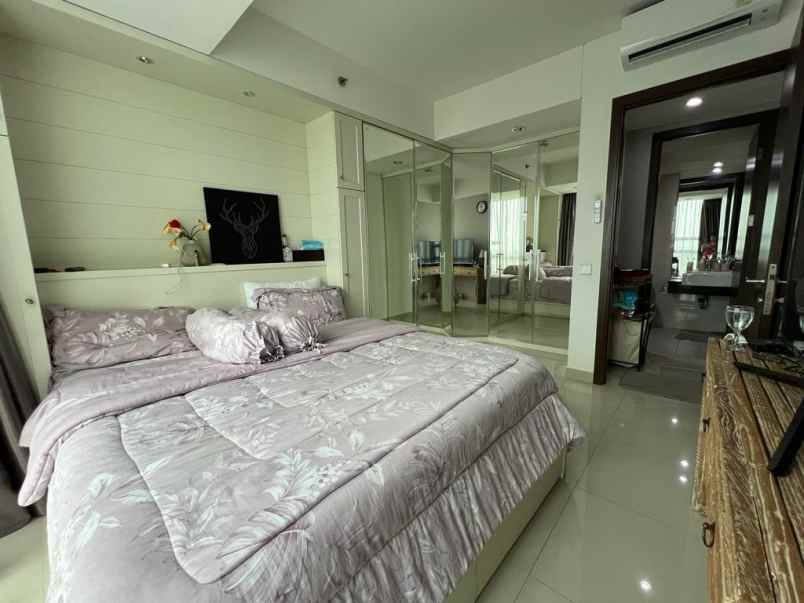 dijual apartemen kemang