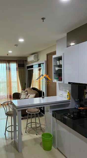 dijual apartemen the reiz condo jalan