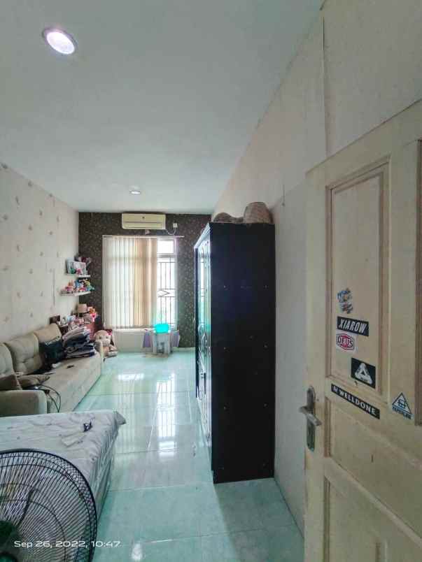 dijual cepat rumah 2 lantai di greenland batam center