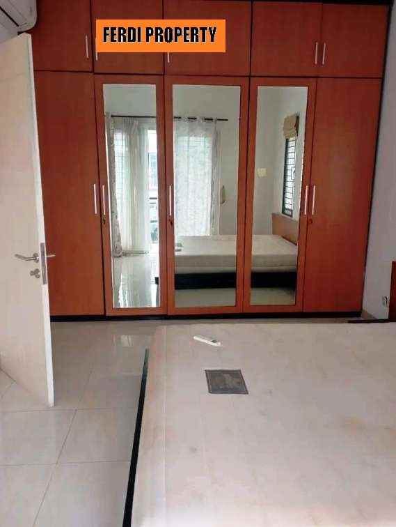 dijual cepat rumah hook raffles hills cibubur