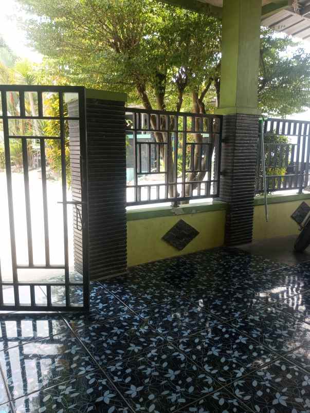 dijual cepat rumah strategis