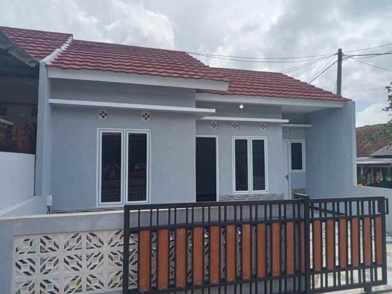 dijual cepat rumah tanah luas posisi hook cash