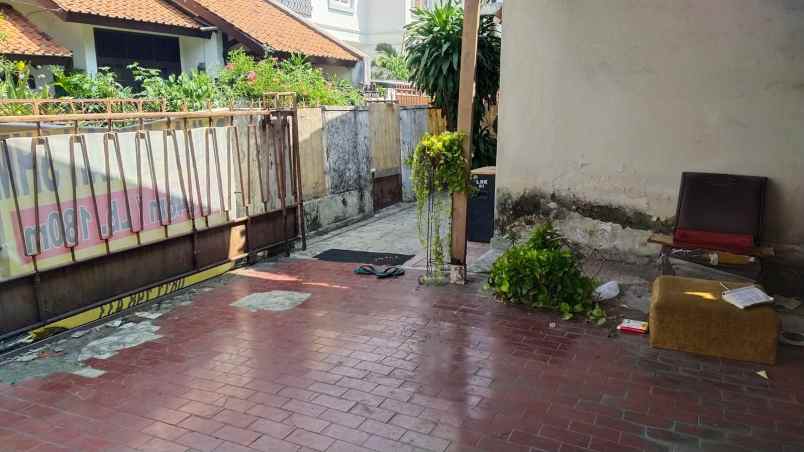 dijual cepet rumah lama lokasi strategis di tebet