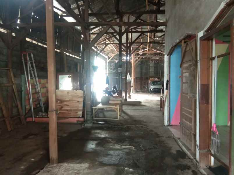 dijual disewakan gudang di malang