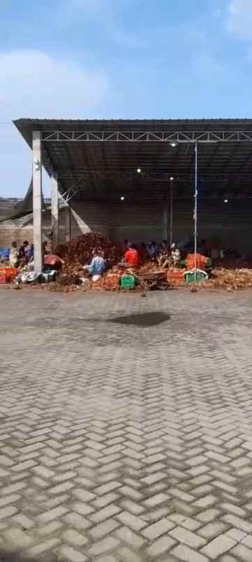 dijual gudang bekas produksi kelapa