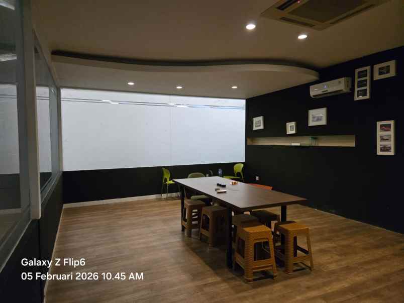 dijual gudang di taman tekno bsd tangerang