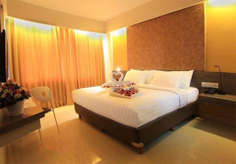 dijual hotel legian kec kuta kab badung