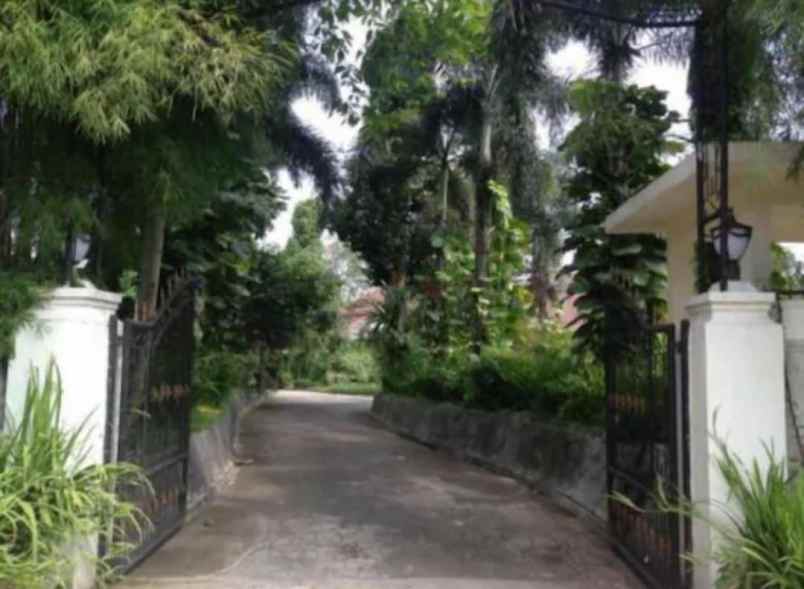 dijual hotel mainroad ciawi gadog bogor