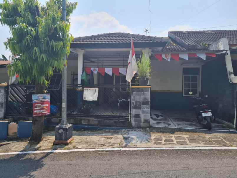 dijual kos aktif siap huni jalan kendeng sampangan