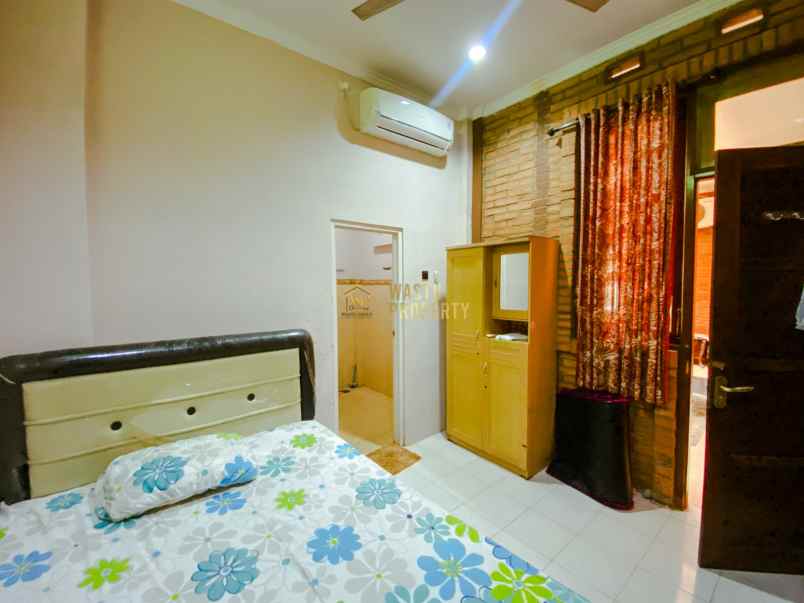 dijual kos ekslusif dekat rs condong catur