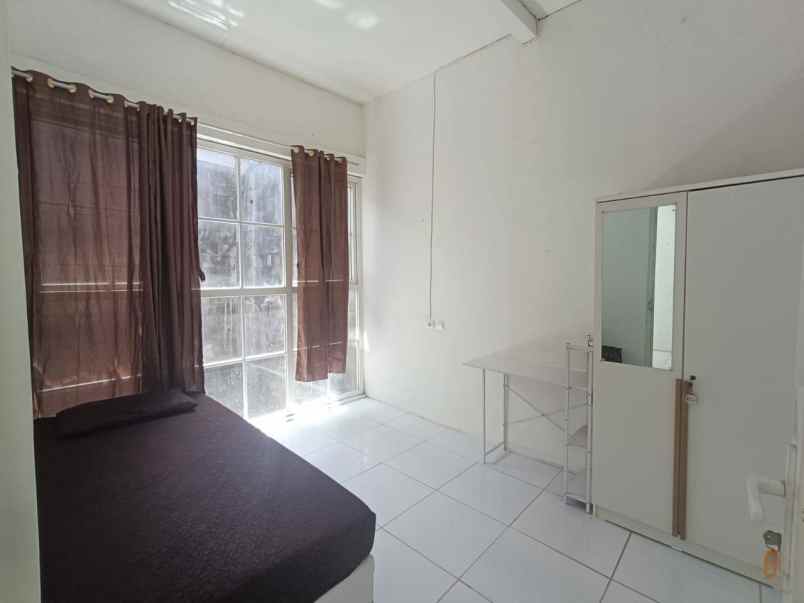 dijual kost cibanteng