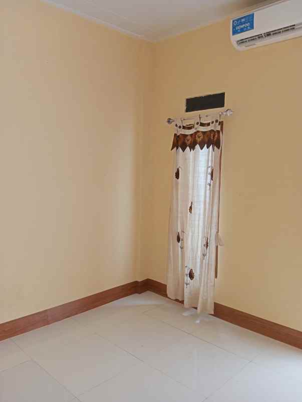 dijual kost cipedak