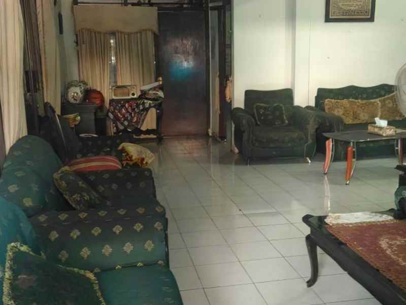 dijual kost gandaria