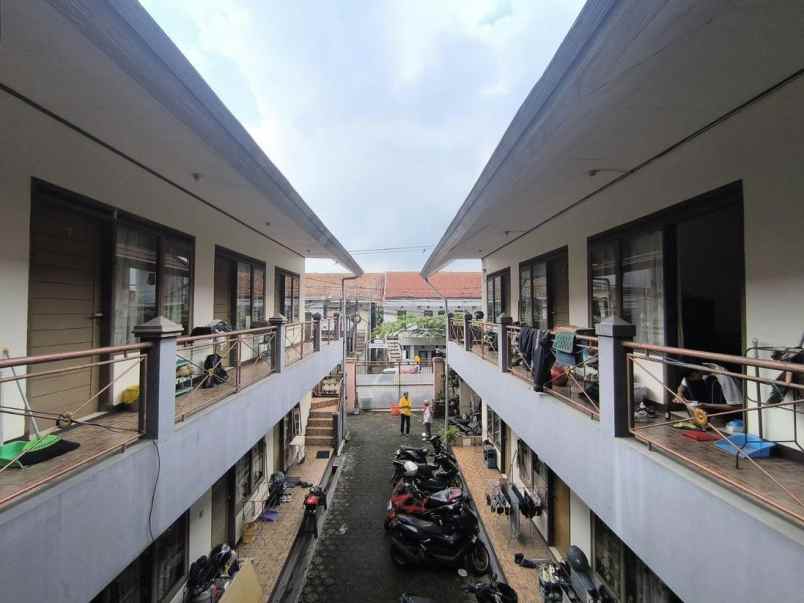 dijual kost jl waruga jaya gegerkalong