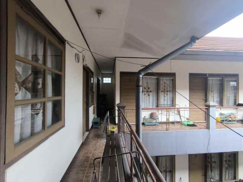 dijual kost jl waruga jaya gegerkalong