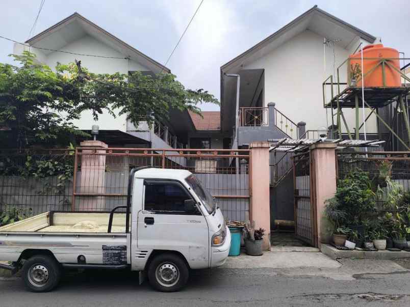 dijual kost jl waruga jaya gegerkalong