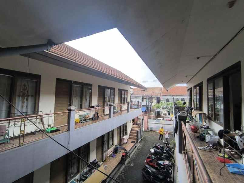 dijual kost jl waruga jaya gegerkalong