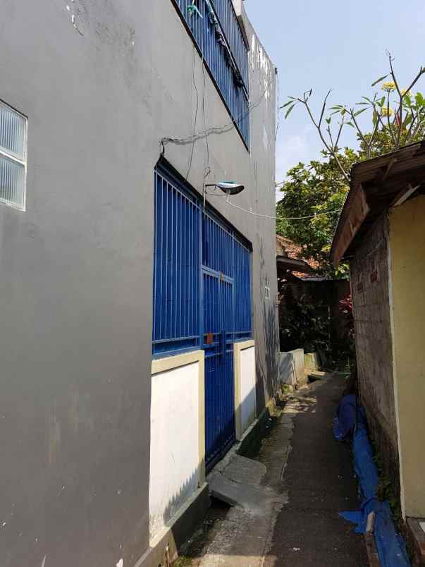 dijual kost putri mahasiswi