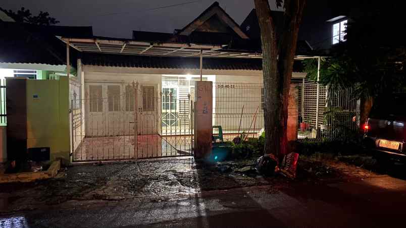 dijual murah rumah tua bsd