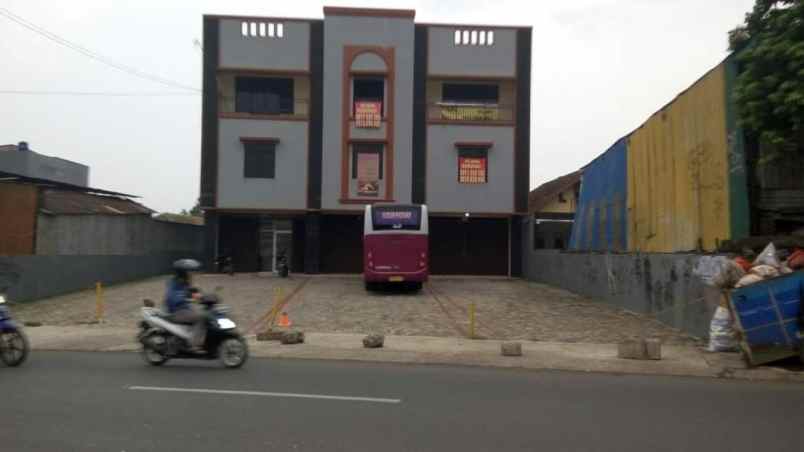 dijual ruko 3 lantai bangunan baru di depok