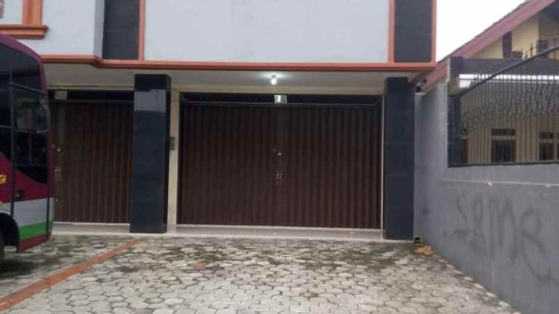 dijual ruko 3 lantai bangunan baru di depok