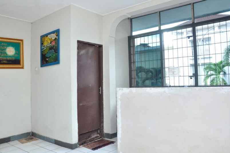 dijual ruko 3 lantai di pertokoan sektor 1 2 bsd