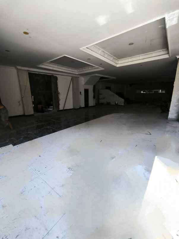 dijual ruko gudang kantor jalan mayjen sungkono