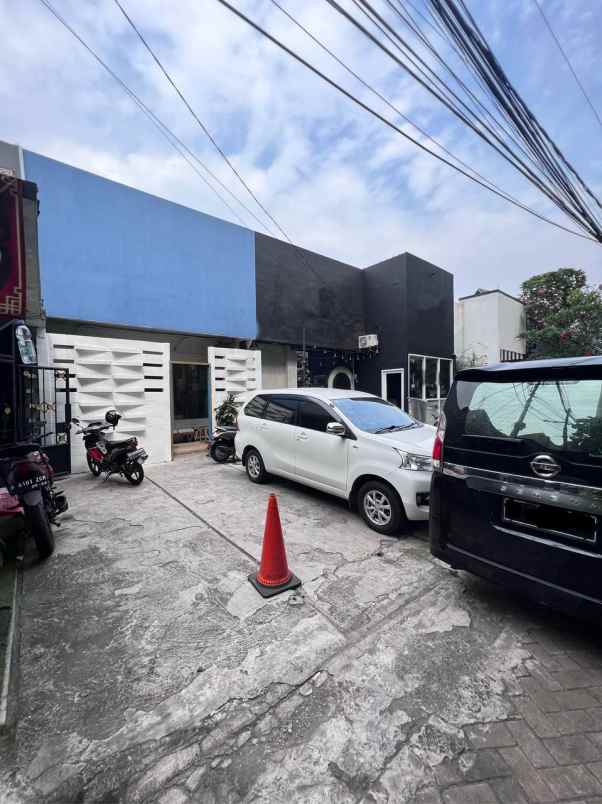 dijual ruko murah harga dibawah njop di jl prapanca